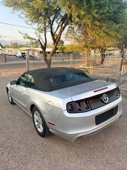 2014 Ford S197 Mustang - Image 3 of 13