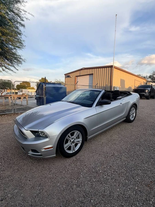 2014 Ford S197 Mustang - Image 11 of 13