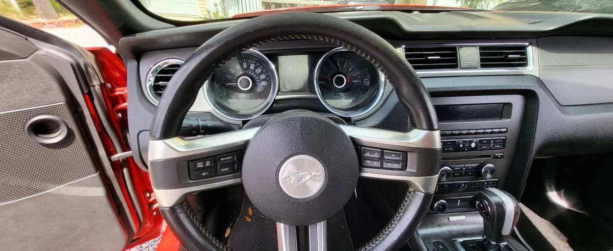 2014 Ford S197 Mustang - Image 9 of 24