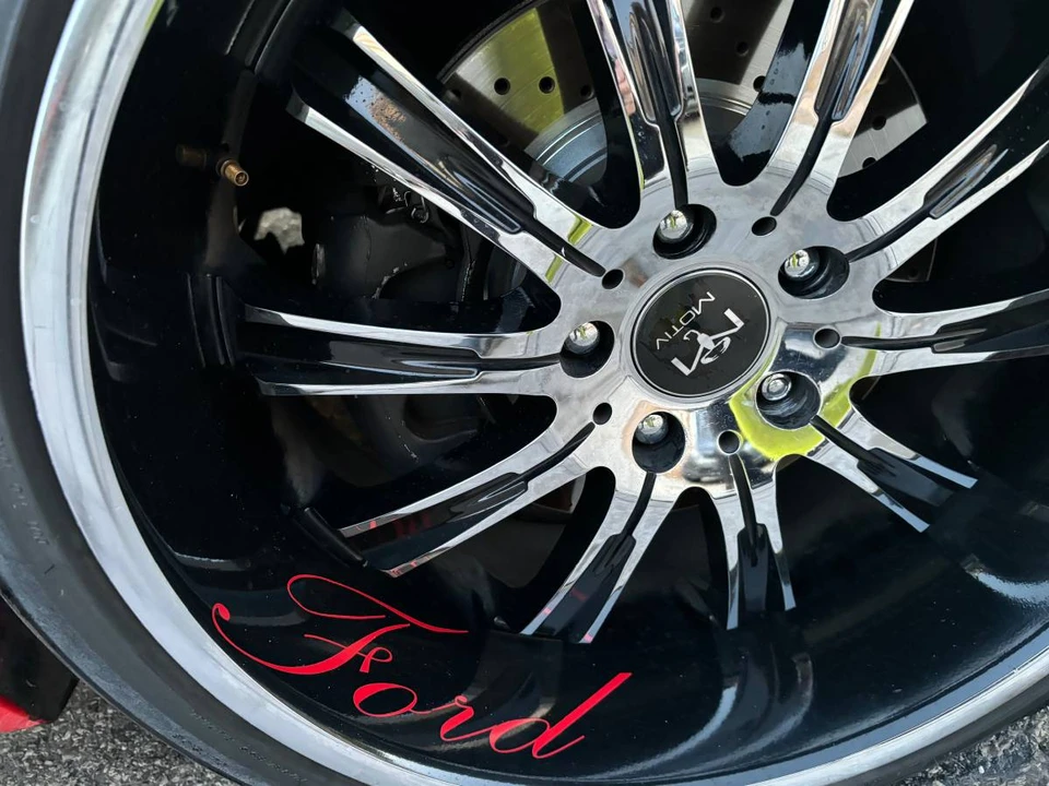 2014 Ford S197 Mustang - Image 13 of 24