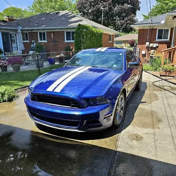 2014 Ford Mustang V6