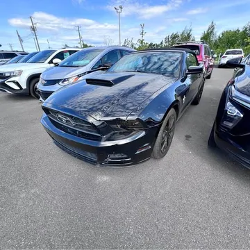 2014 Ford Mustang V6 Coupe