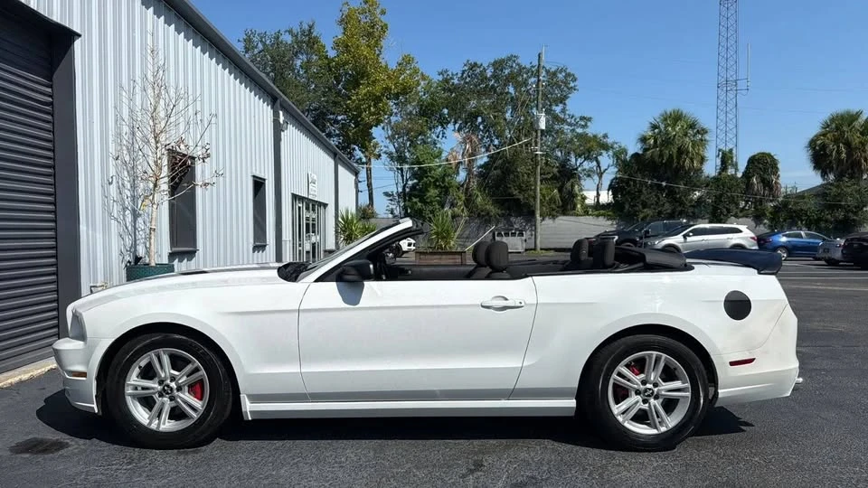 2014 Ford S197 Mustang - Image 4 of 20
