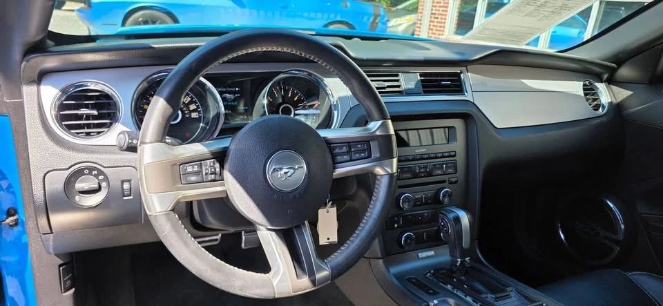 2014 Ford S197 Mustang - Image 12 of 17