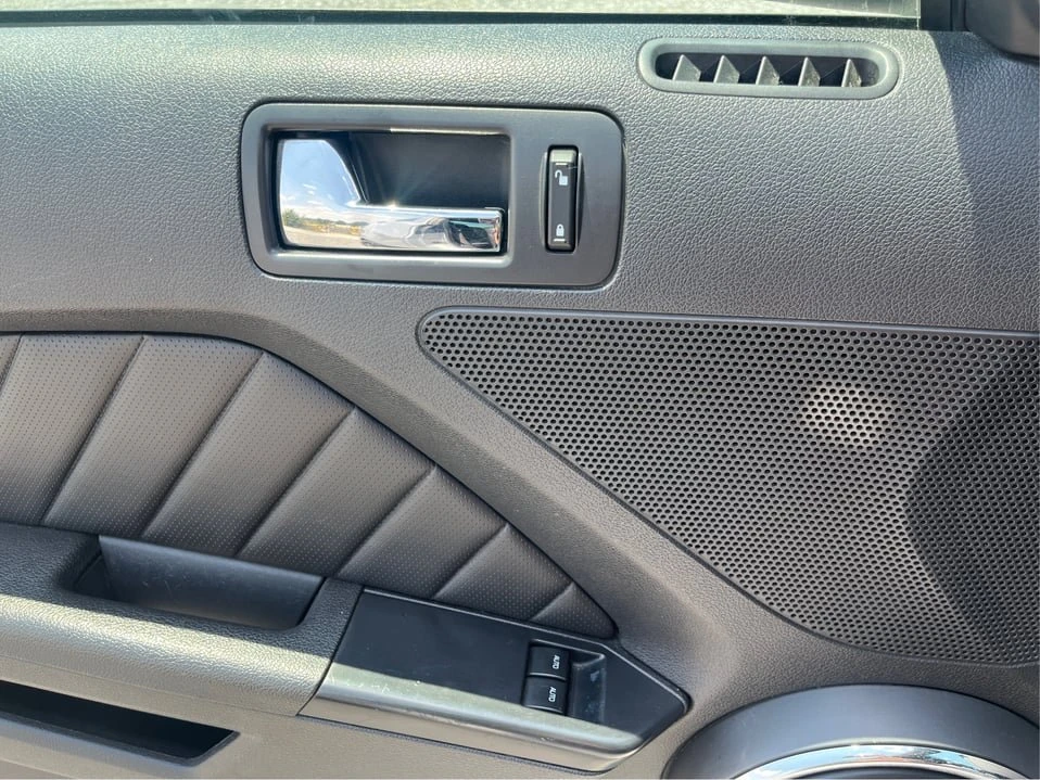2014 Ford S197 Mustang - Image 19 of 20