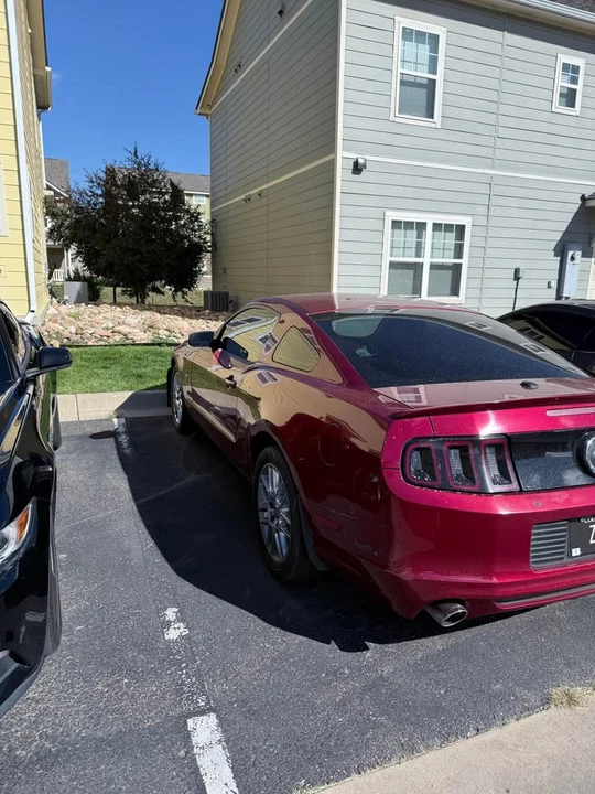 2014 Ford S197 Mustang - Image 2 of 3