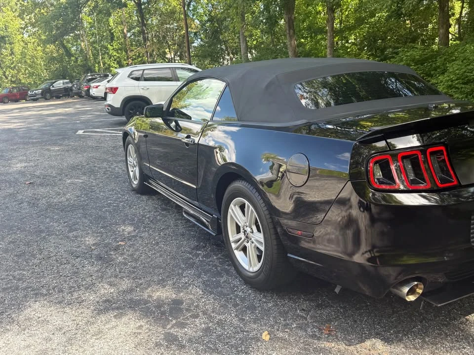 2014 Ford S197 Mustang - Image 3 of 15