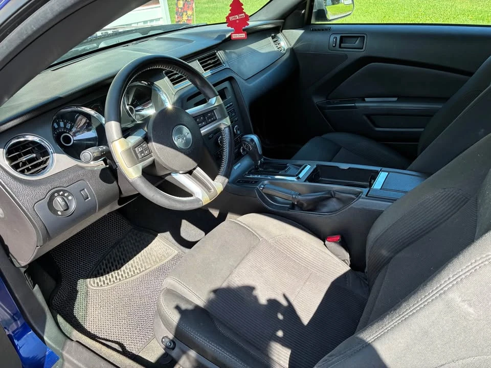2014 Ford S197 Mustang - Image 2 of 3