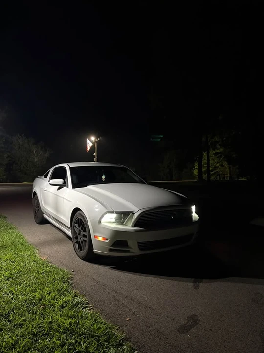 2014 Ford S197 Mustang - Image 3 of 9