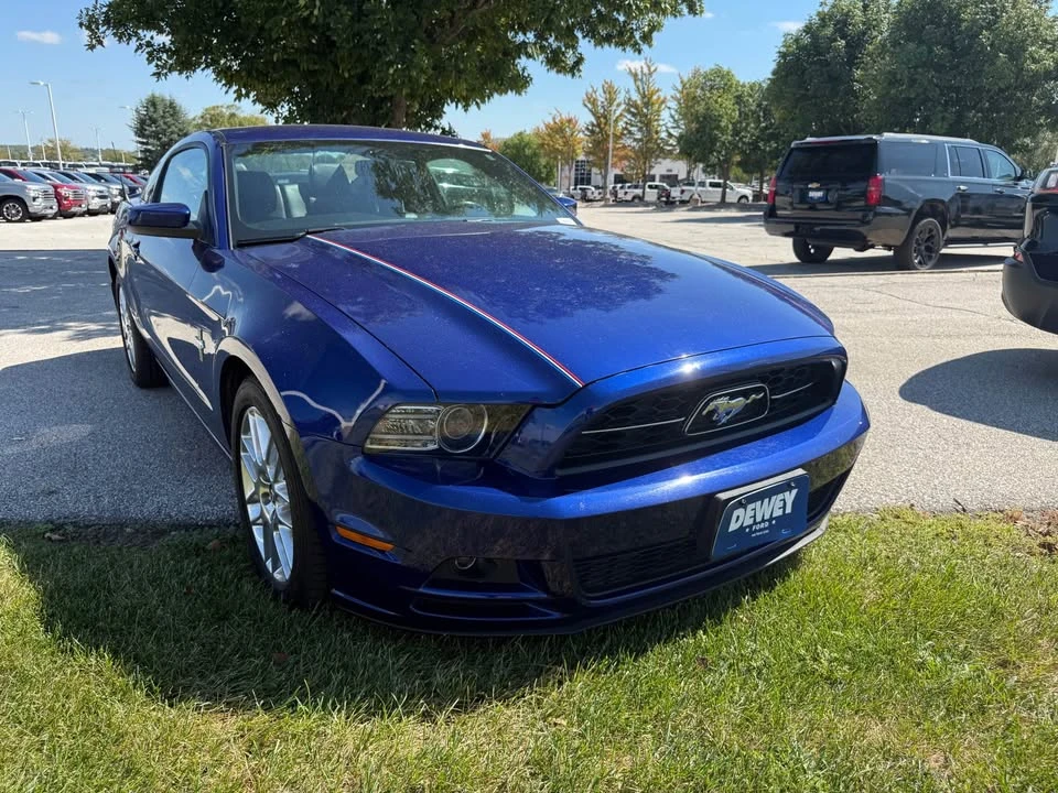 2014 Ford S197 Mustang - Image 2 of 6