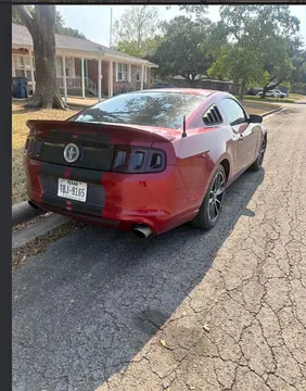 2014 Ford Mustang V6