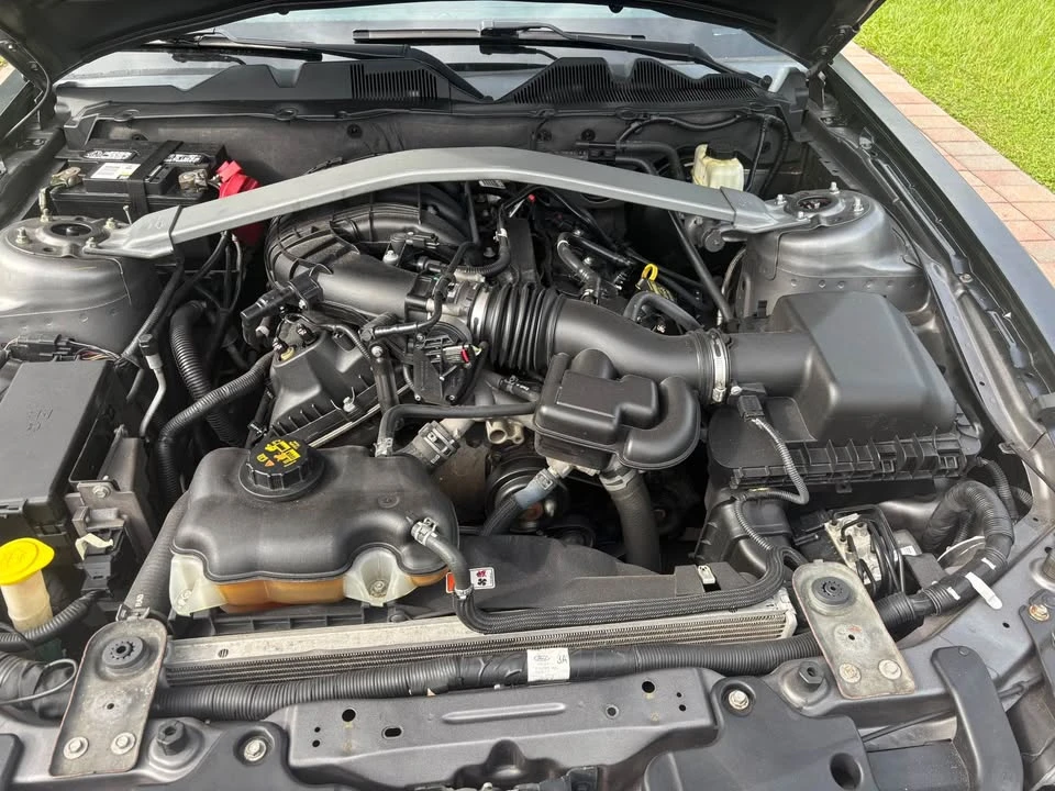 2014 Ford S197 Mustang - Image 3 of 4