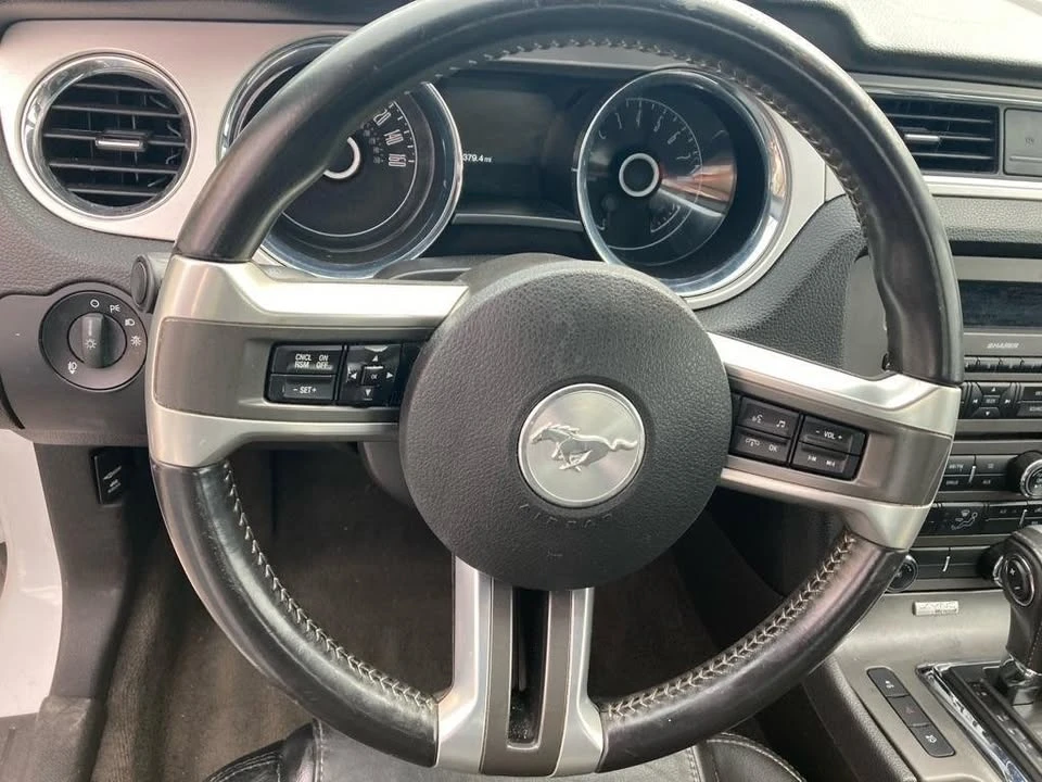 2014 Ford S197 Mustang - Image 11 of 18