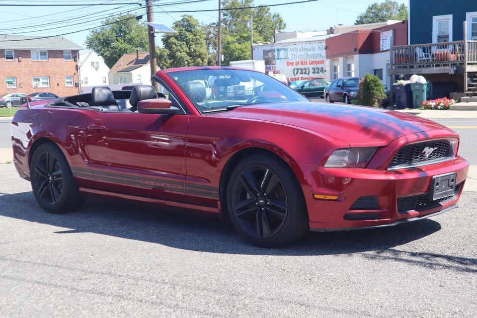 2014 Ford S197 Mustang - Image 3 of 19