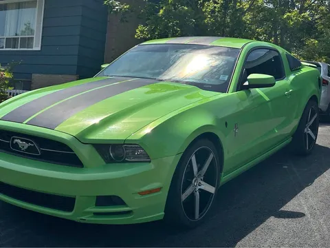 2014 Ford Mustang V6