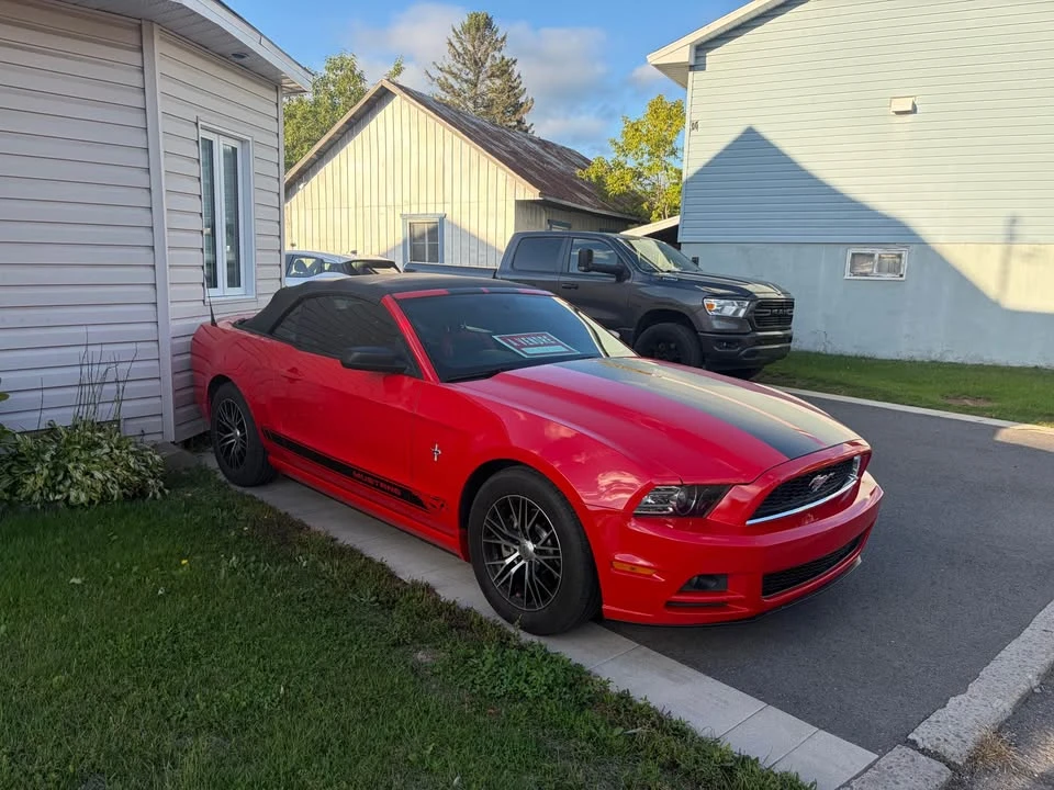 2014 Ford S197 Mustang - Image 4 of 5