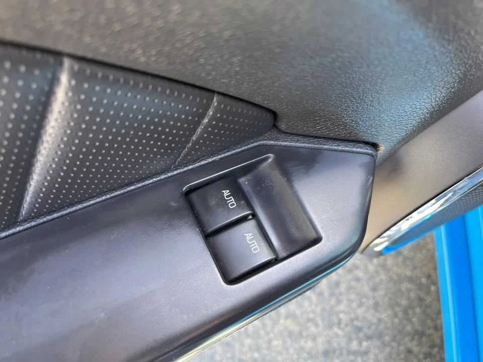 2014 Ford S197 Mustang - Image 13 of 20