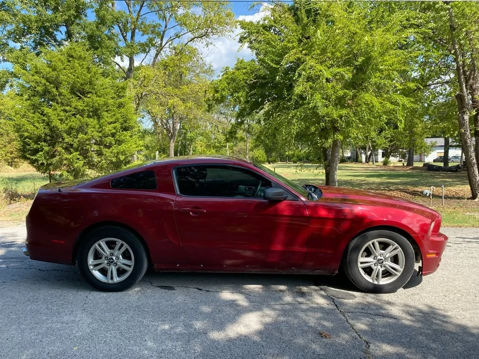 2014 Ford S197 Mustang - Image 5 of 15