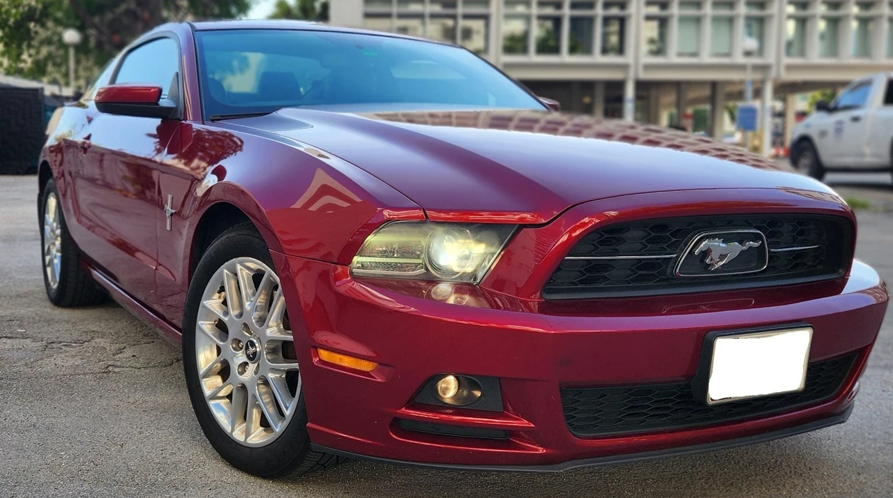 2014 Ford S197 Mustang - Image 4 of 31