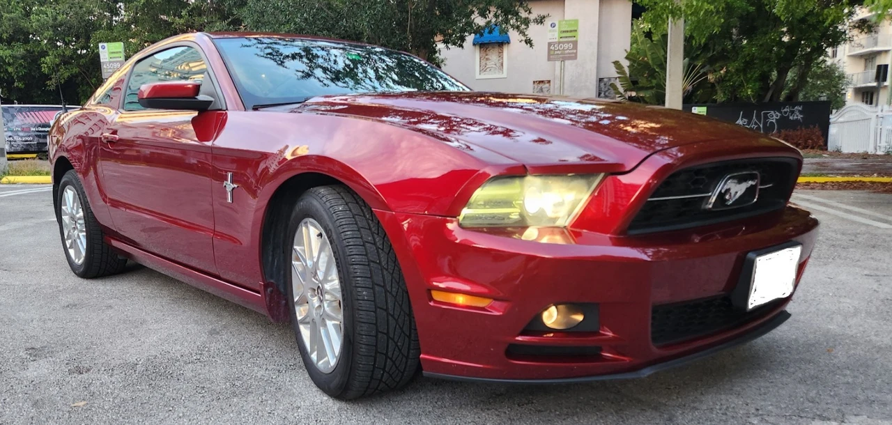 2014 Ford S197 Mustang - Image 2 of 31