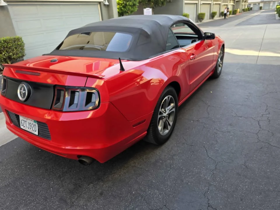2014 Ford S197 Mustang - Image 7 of 17