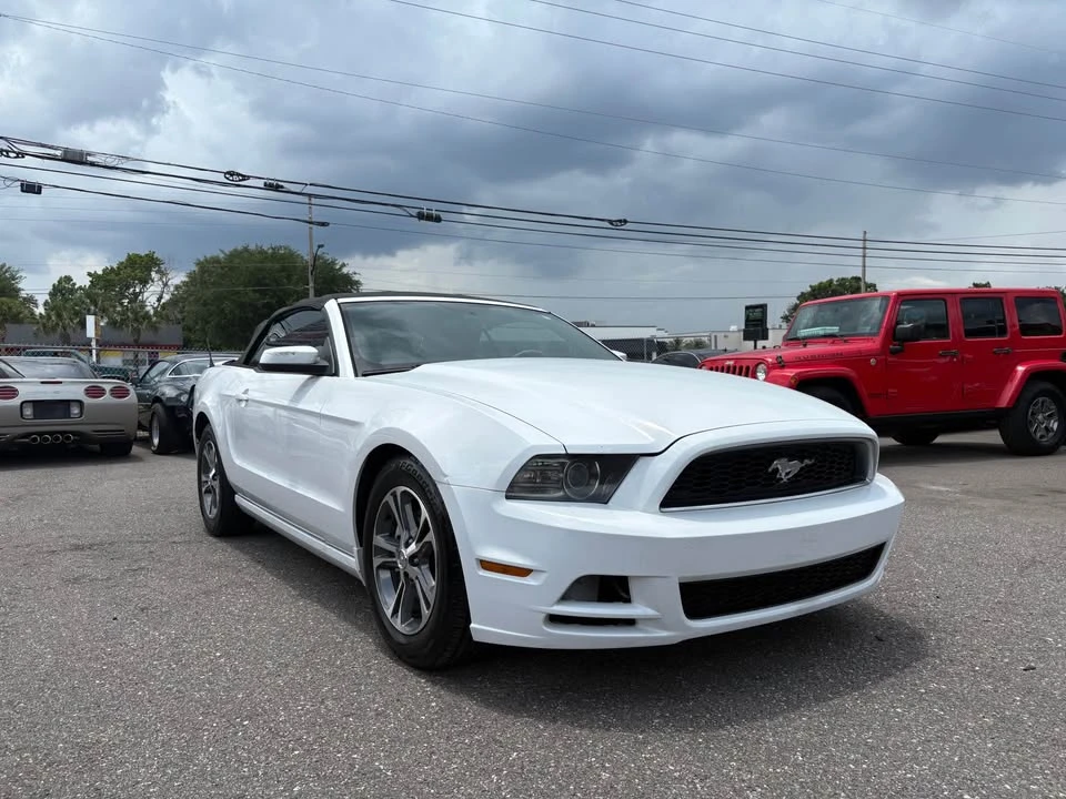 2014 Ford S197 Mustang - Image 10 of 20