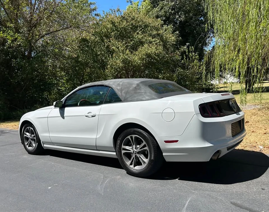 2014 Ford S197 Mustang - Image 12 of 14