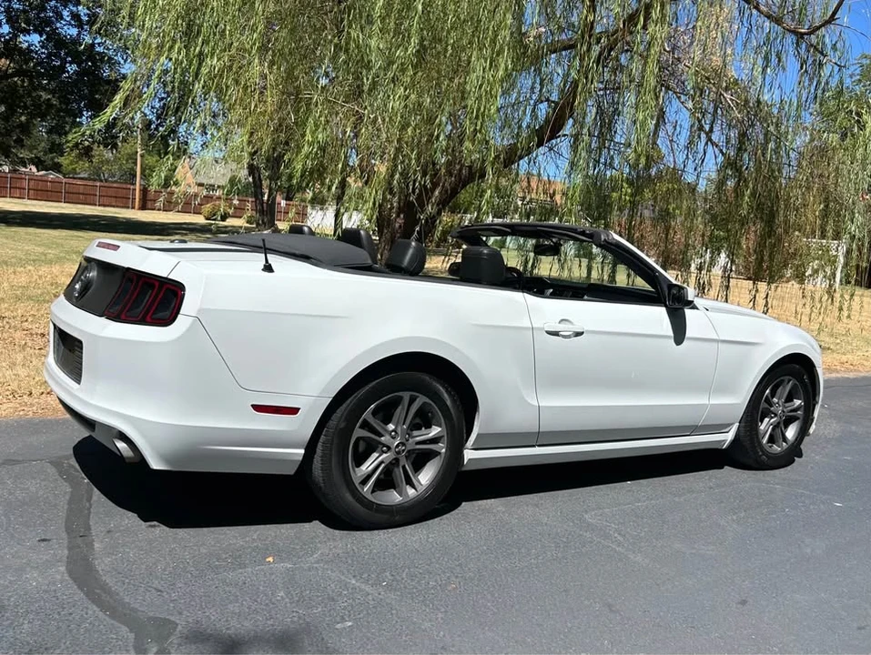 2014 Ford S197 Mustang - Image 5 of 14