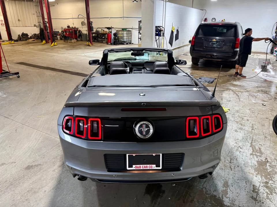 2014 Ford S197 Mustang - Image 7 of 17