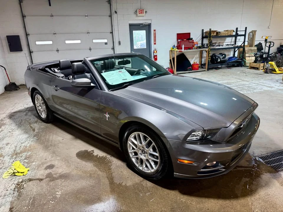 2014 Ford S197 Mustang - Image 3 of 17