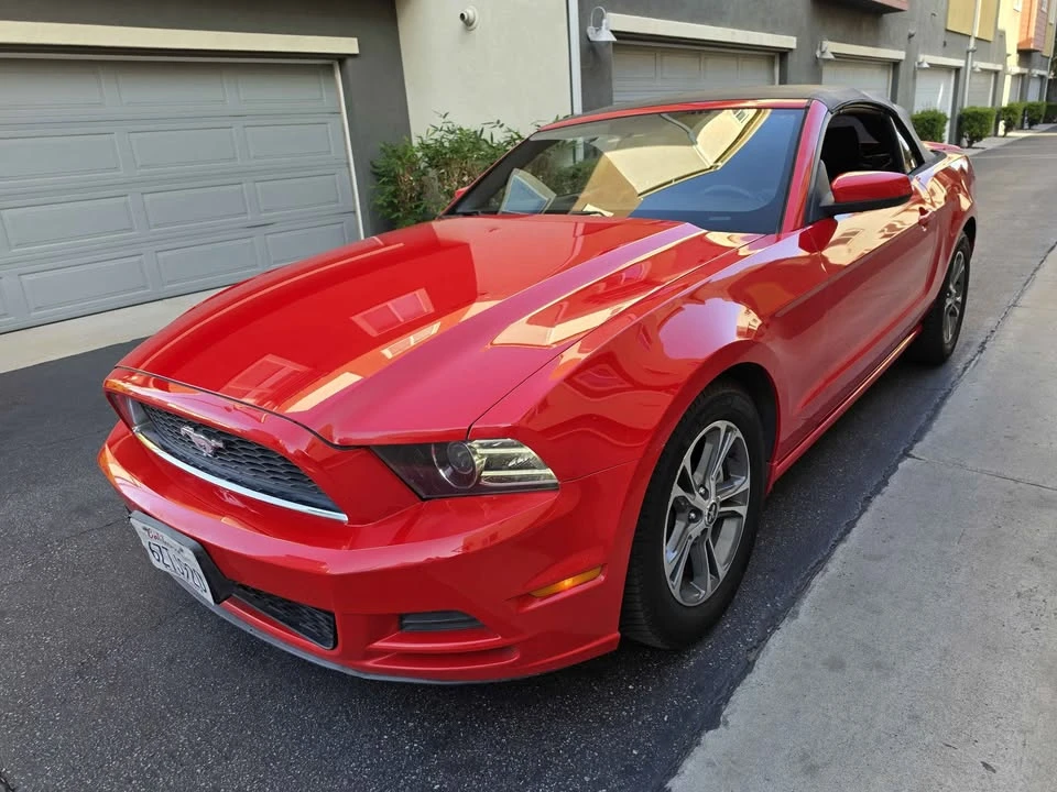 2014 Ford S197 Mustang - Image 2 of 17