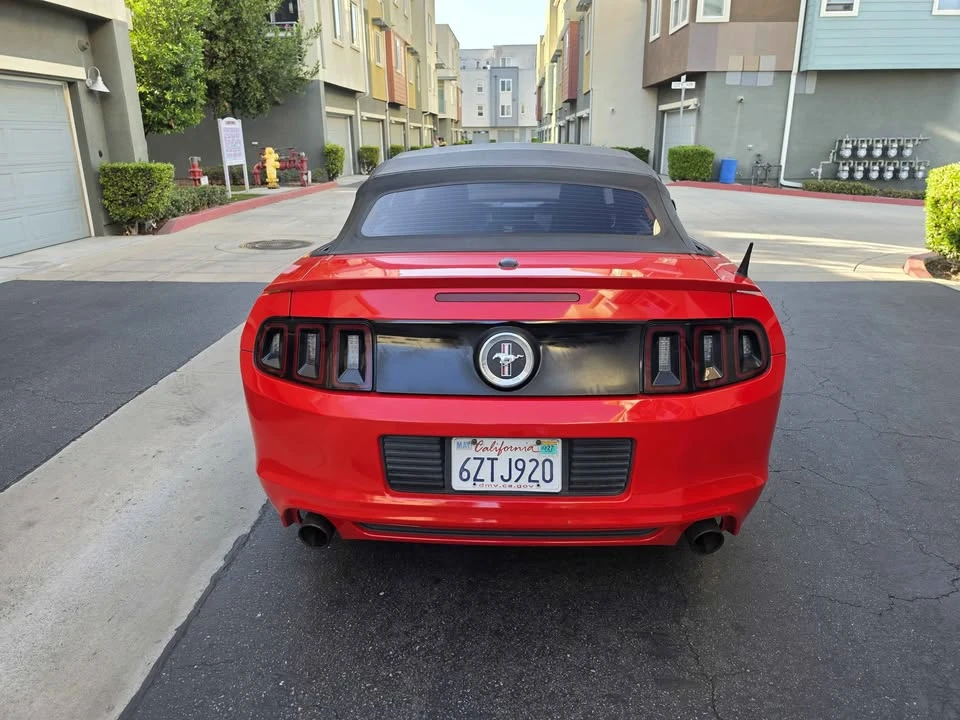 2014 Ford S197 Mustang - Image 6 of 17