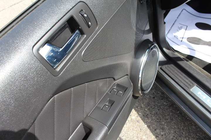2014 Ford S197 Mustang - Image 9 of 20