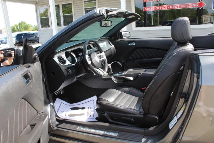 2014 Ford S197 Mustang - Image 8 of 20