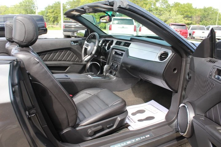 2014 Ford S197 Mustang - Image 16 of 20