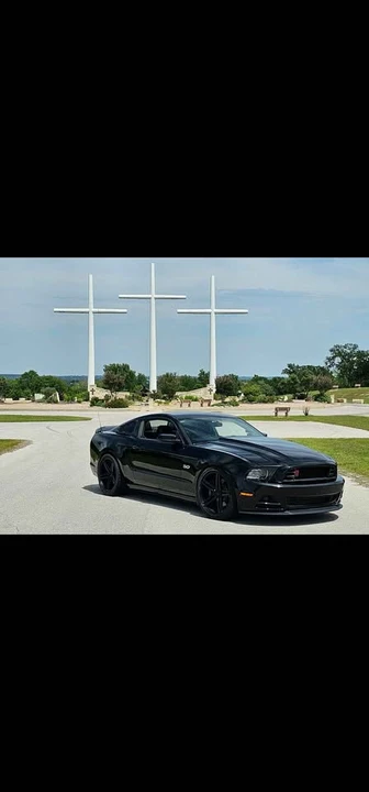 2014 Ford S197 Mustang - Image 2 of 11