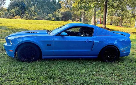 2014 Ford Mustang Premium GT Coupe