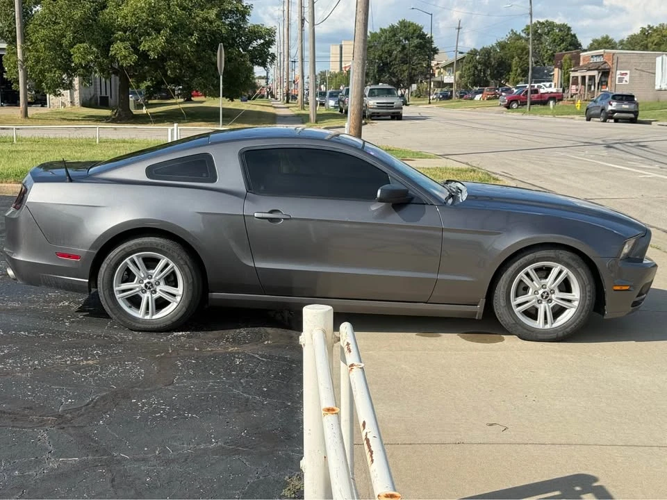 2014 Ford S197 Mustang - Image 6 of 16