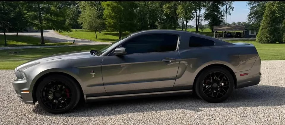 2014 Ford S197 Mustang - Image 5 of 8