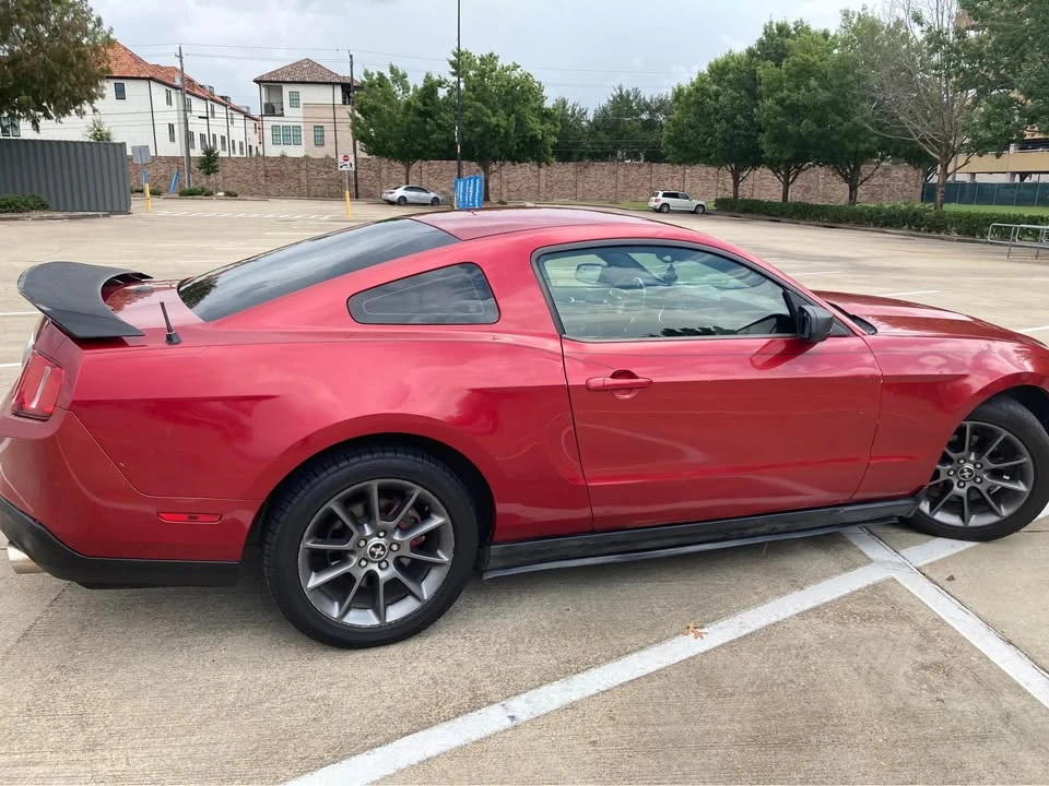 2014 Ford S197 Mustang - Image 2 of 4