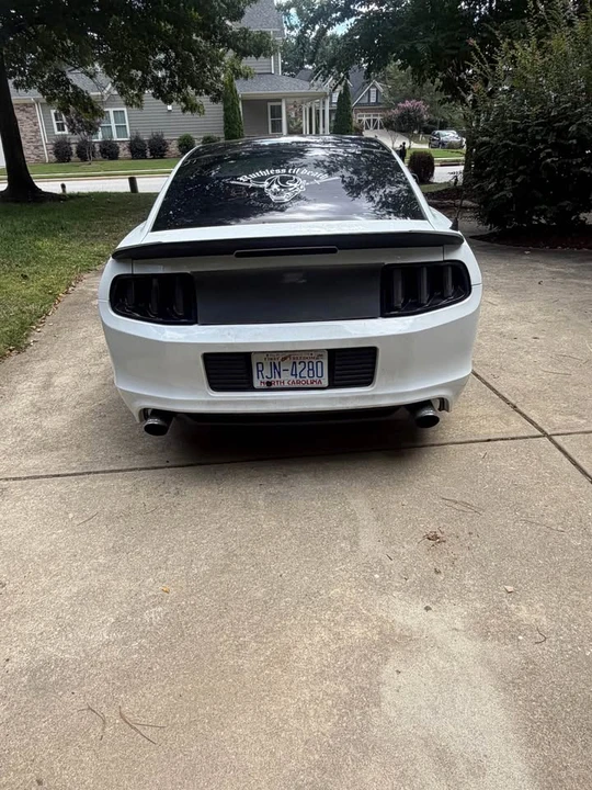 2014 Ford S197 Mustang - Image 6 of 8