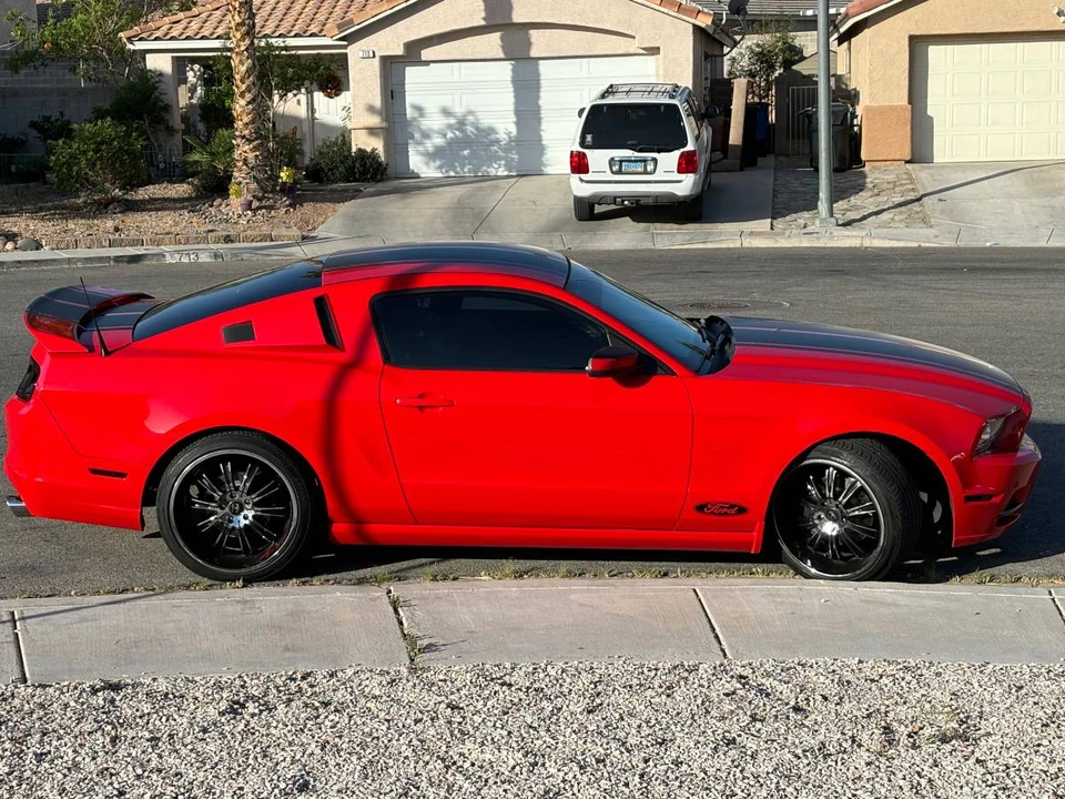 2014 Ford S197 Mustang - Image 7 of 23