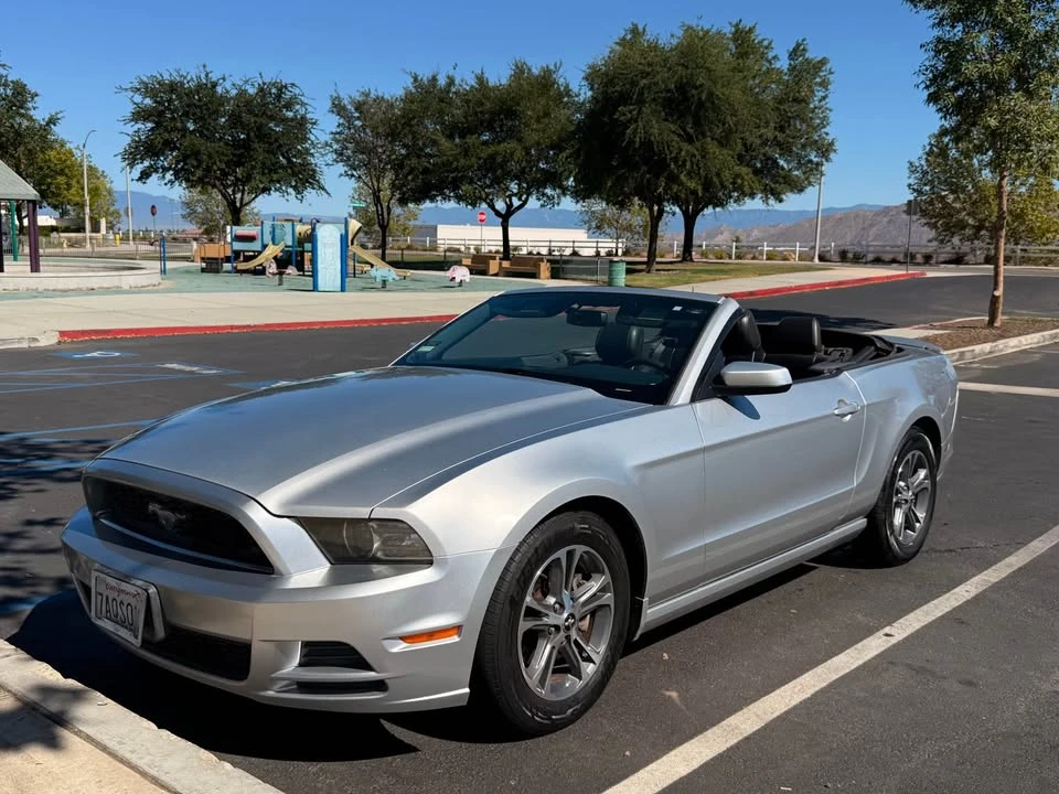 2014 Ford S197 Mustang - Image 4 of 14