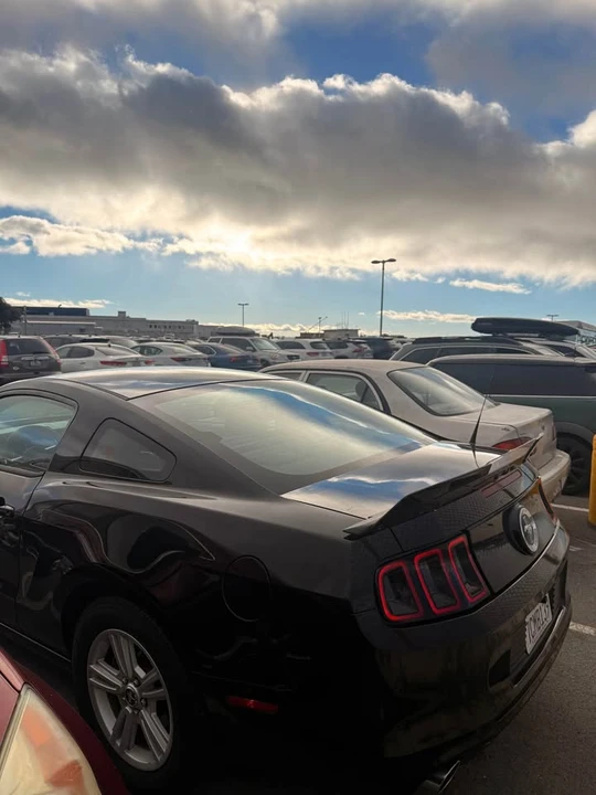 2014 Ford S197 Mustang - Image 3 of 5