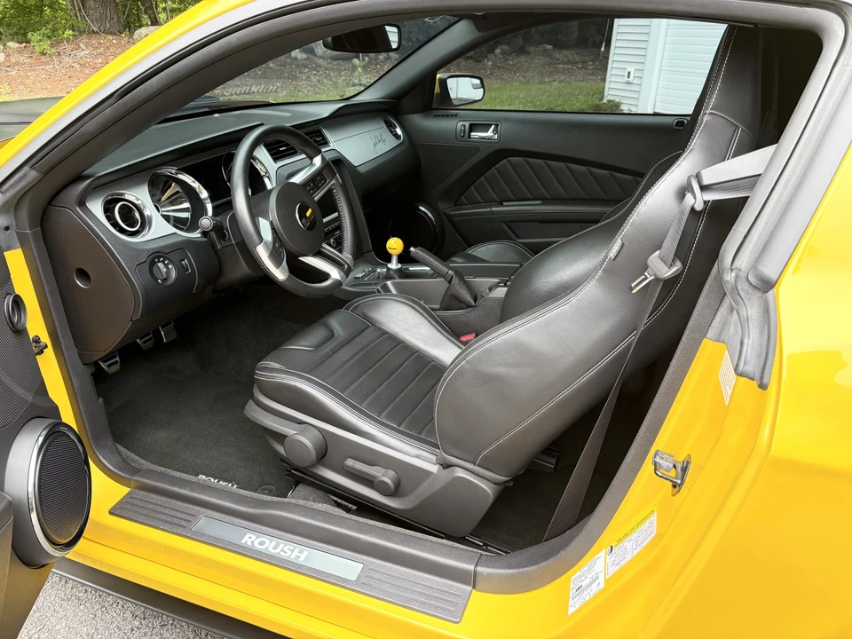 2014 Ford S197 Mustang - Image 6 of 12