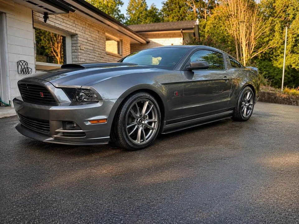 2014 Ford S197 Mustang - Image 2 of 7