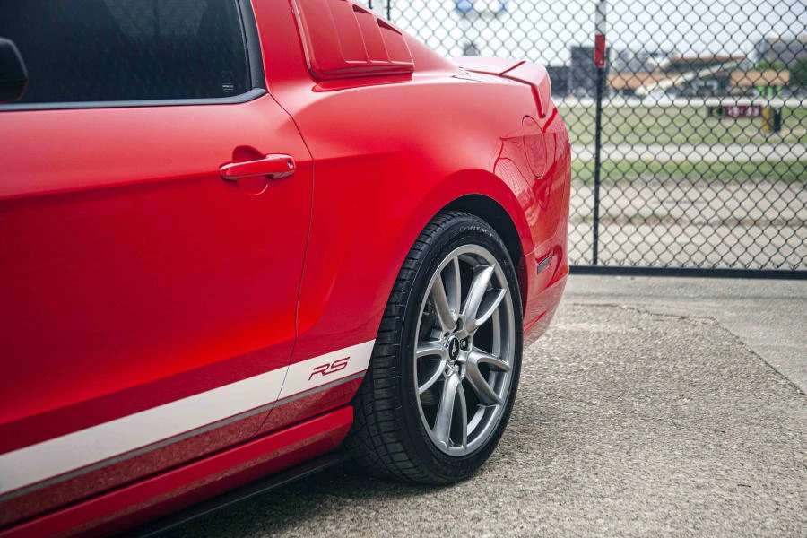 2014 Ford S197 Mustang - Image 14 of 16