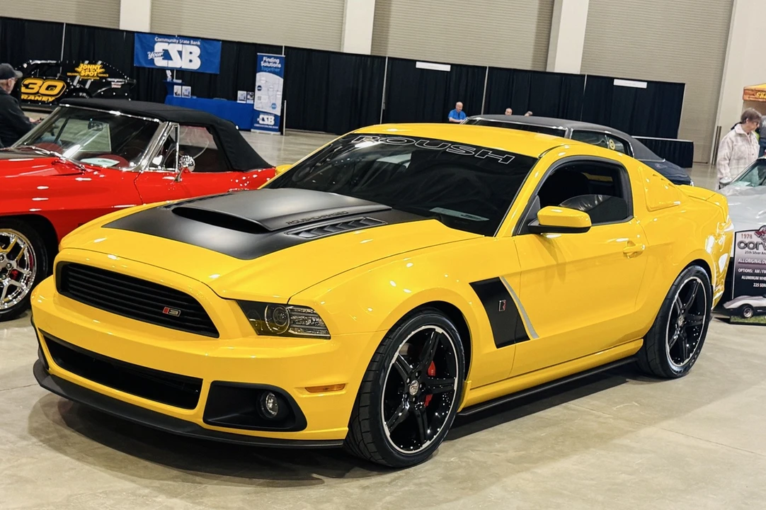 2014 Ford S197 Mustang - Image 9 of 19