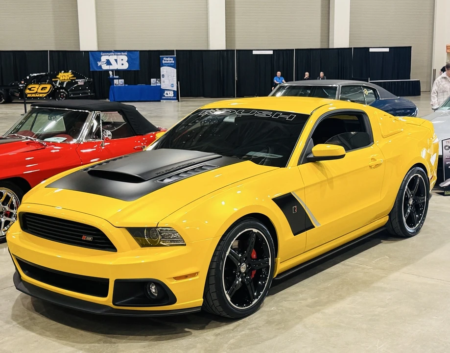 2014 Ford S197 Mustang - Image 10 of 19