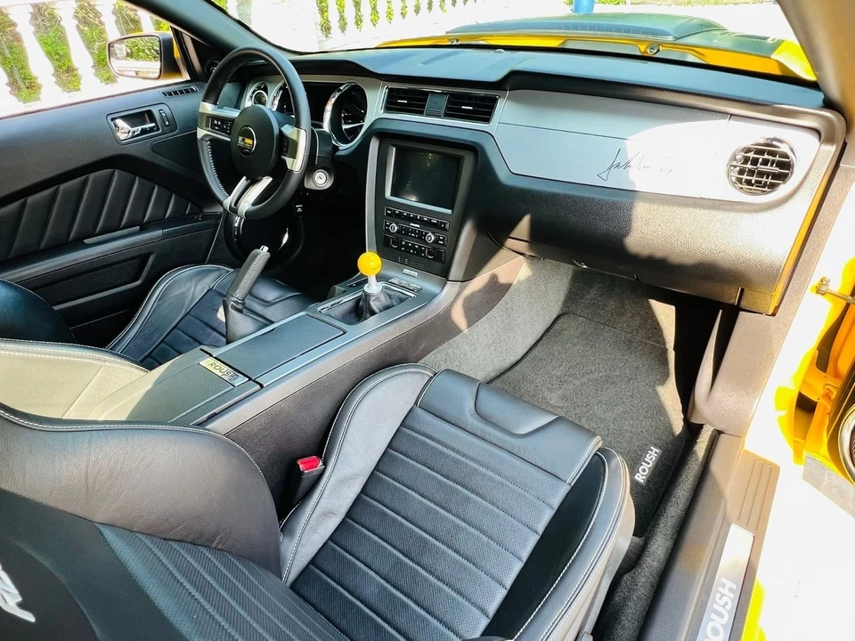 2014 Ford S197 Mustang - Image 14 of 19